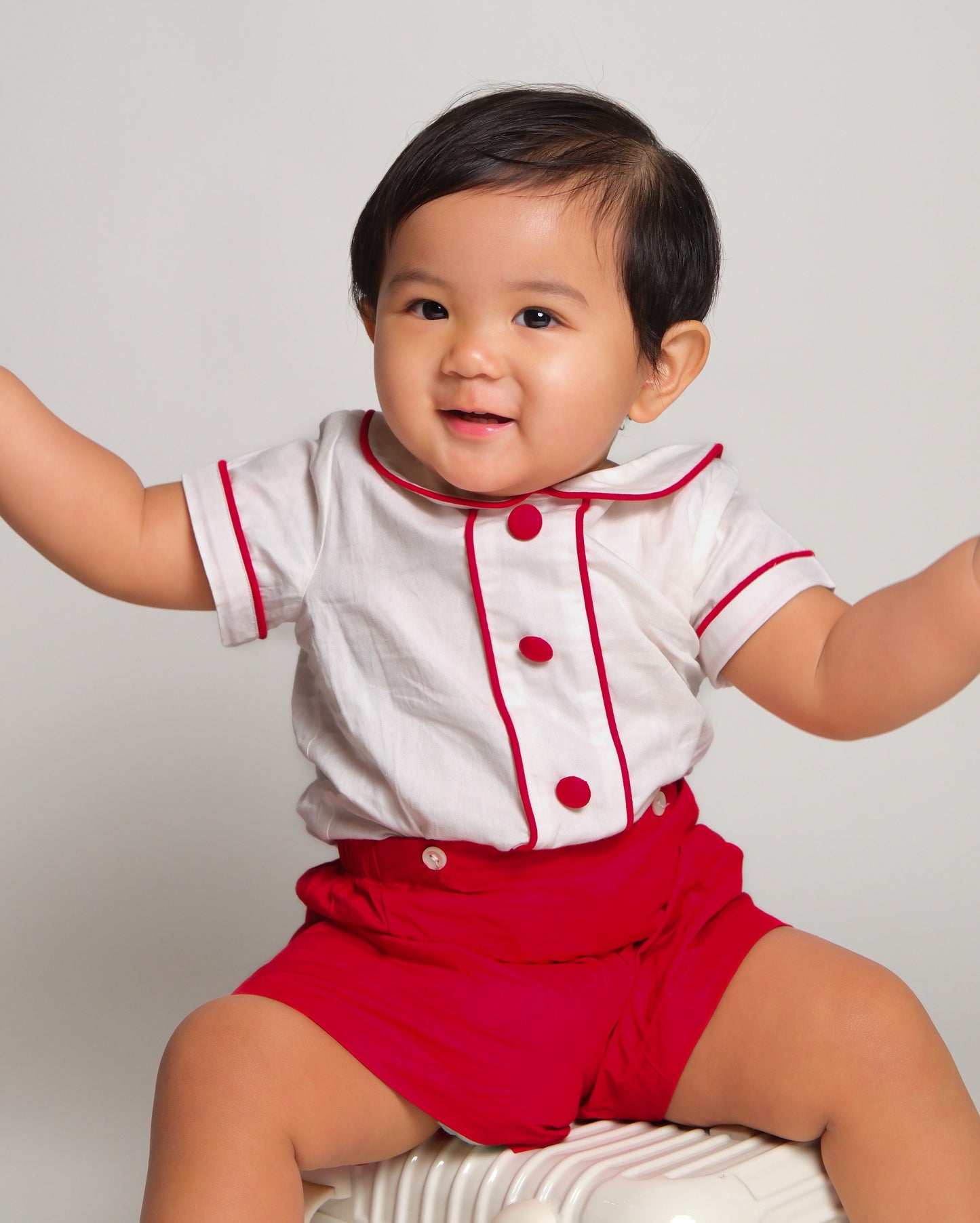 Lucca Two-Piece Christmas Set