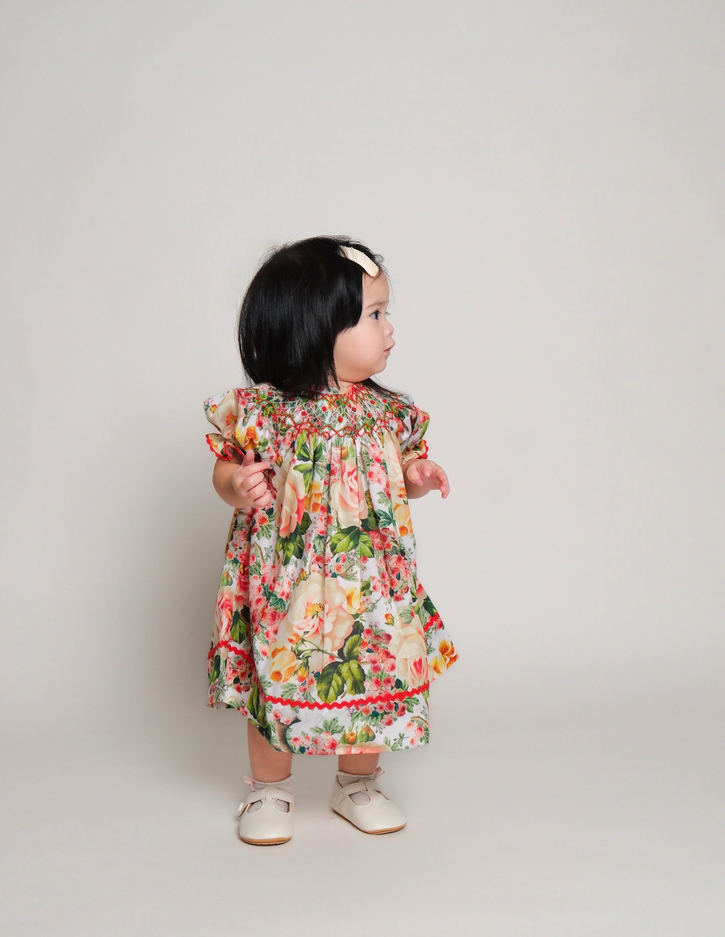 Feliz Hand Smocked Floral Dress